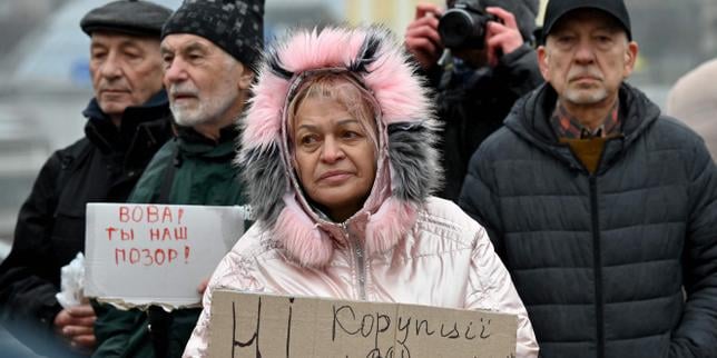 La démission d’Andriy Yermak suscite la stupeur en Europe, mais arrange les Etats-Unis