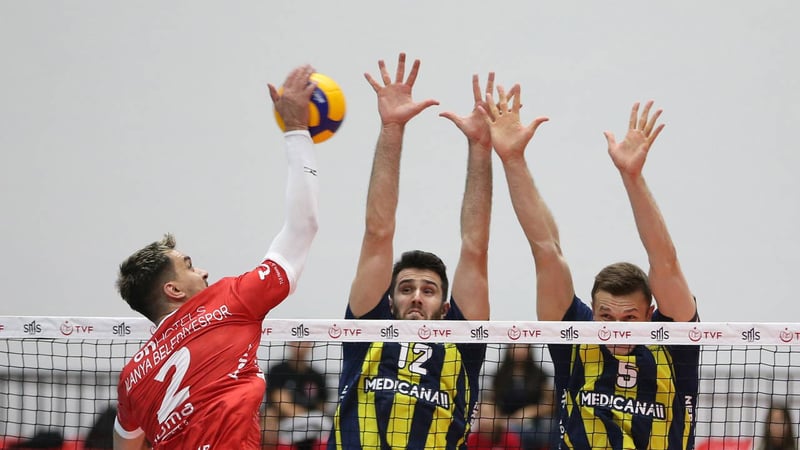 Fenerbahçe Medicana, Alanya Belediyespor'u set vermeden geçti!