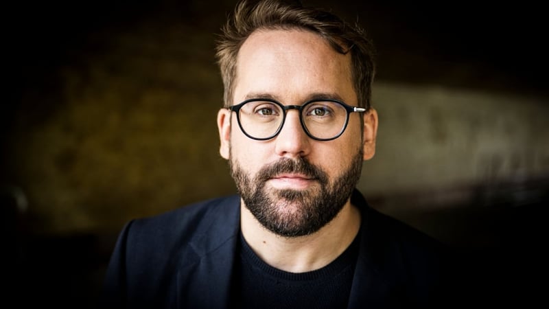 Sein Podcast bewegt täglich Hunderttausende - BILD-Vize Paul Ronzheimer für Bambi nominiert