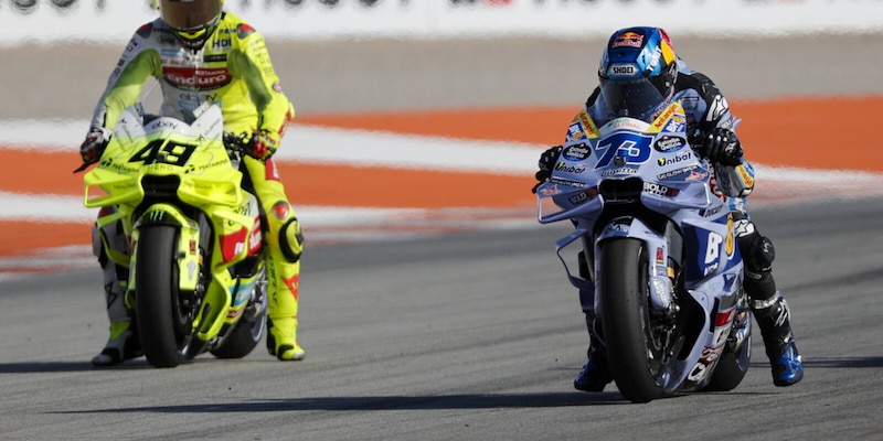 Di Giannantonio 3&deg; nella Sprint a Valencia. Vince Marquez jr, male Bagnaia