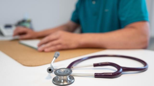 Krankenversicherung: Nina Warken lehnt Zusatztarif für gesetzliche Krankenversicherung ab