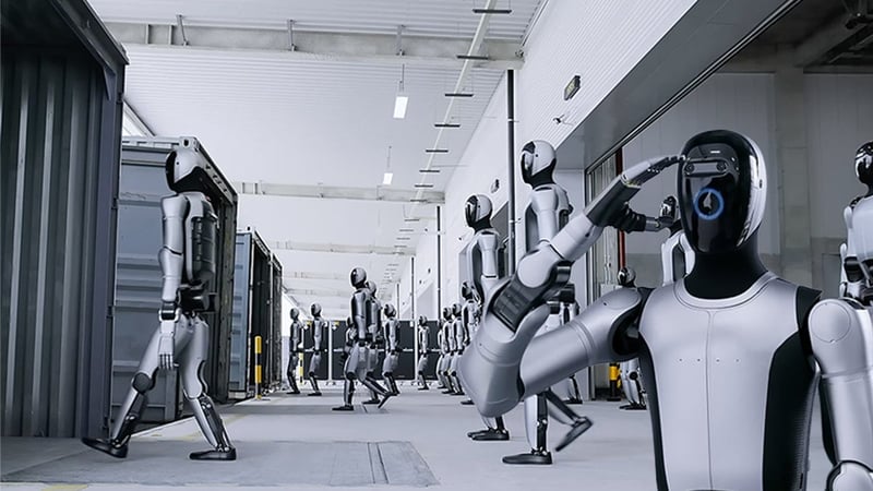 Dünyanın ilk insansı robot toplu teslimatı yapıldı! Otomotiv devleri işçi yerine insansı robotları işe aldı