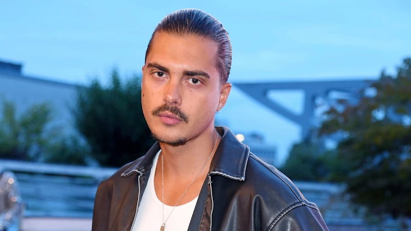 Werdegang und TV-Karriere - So tickt Sunnyboy Tim Kühnel