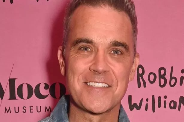 Robbie Williams fears he's 'going blind after taking skinny jabs'