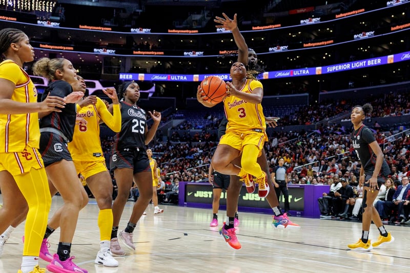 No. 8 USC can't pull off a comeback this time in loss to No. 2 South Carolina