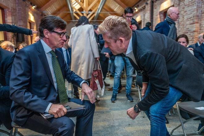 La planificación eléctrica del Gobierno no asegura las redes necesarias para impulsar el coche electrico en Catalunya