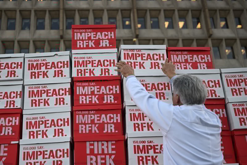 ‘You can't eat if you're dead’: Democrats wrestle with how to go after RFK Jr.