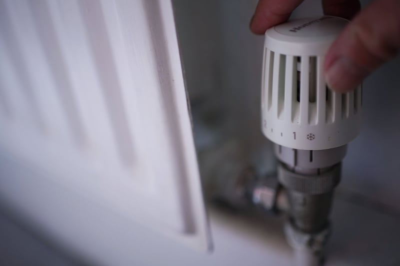 Household energy bills to edge up next year despite falling wholesale prices