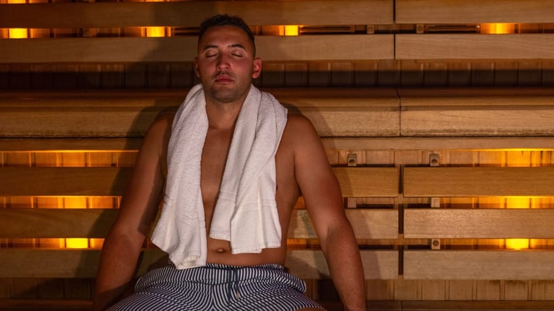 Sauna: So gesund ist es, wenn Sie einmal die Woche saunieren gehen