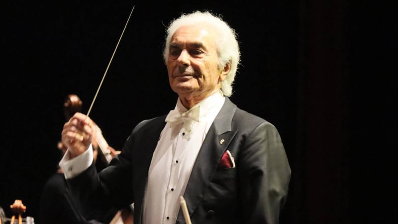 Gürer Aykal yönetiminde 'Öğretmeler Günü' konseri