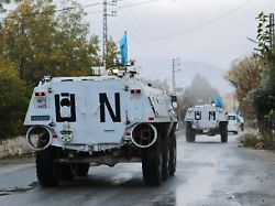 Für Verdächtige gehalten: Israelischer Panzer feuert auf UN-Blauhelme im Libanon