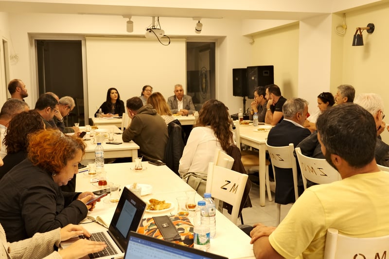 EMEP, İzmir’de sendikacılarla buluştu: “Ortak mücadelenin somut örneklerini oluşturalım”