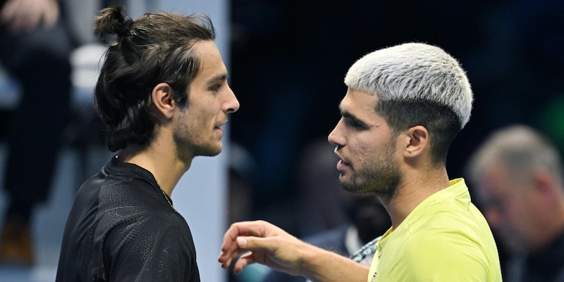 Torino applaude Musetti, ma super Alcaraz si tuffa sul mondo