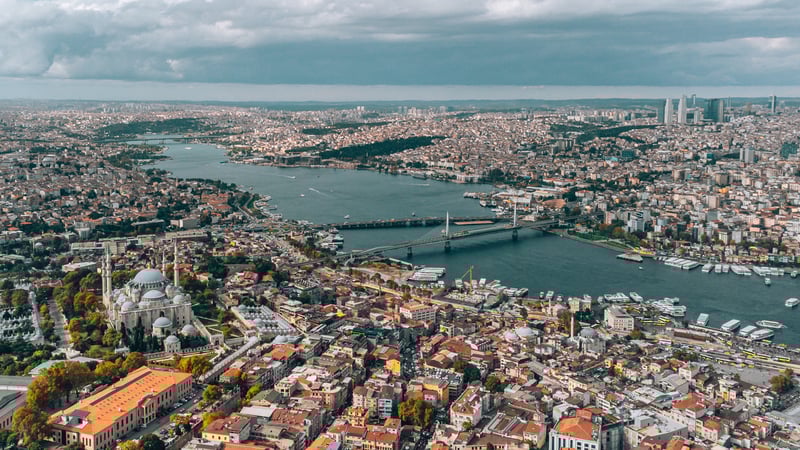 İstanbul olağanüstü bir dönem yaşıyor... İSKİ'den uyarı geldi: Su tüketimimizi en az yüzde 10 azaltalım!