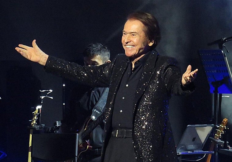 Raphael, inconmensurable en el Euskalduna lleno hasta arriba