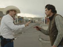 Corona-Western „Eddington“ : Maske runter oder wir schießen!