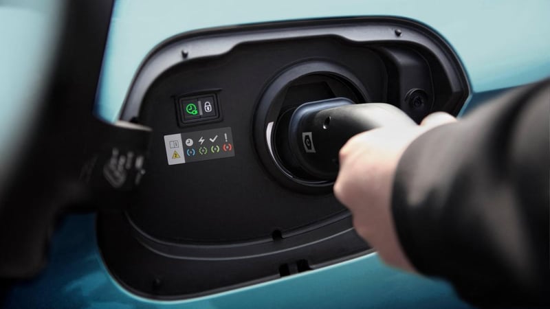 Las baterías de los híbridos enchufables no envejecen todas por igual: este estudio con más de 28.000 coches lo demuestra