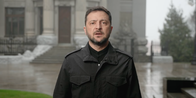 EN DIRECT, guerre en Ukraine : sous pression du plan américano-russe, Volodymyr Zelensky juge que l’Ukraine vit l’un « des moments les plus difficiles de son histoire »