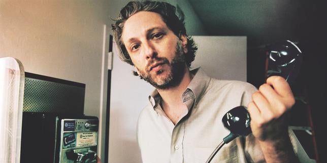 L’explorateur sonore Oneohtrix Point Never sort un nouvel album, « Tranquilizer », à la beauté vaporeuse