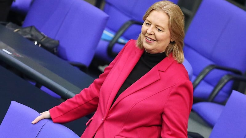 Schräges Ministeriums-Papier - Bas schreibt sich die Renten-Kostenbombe schön