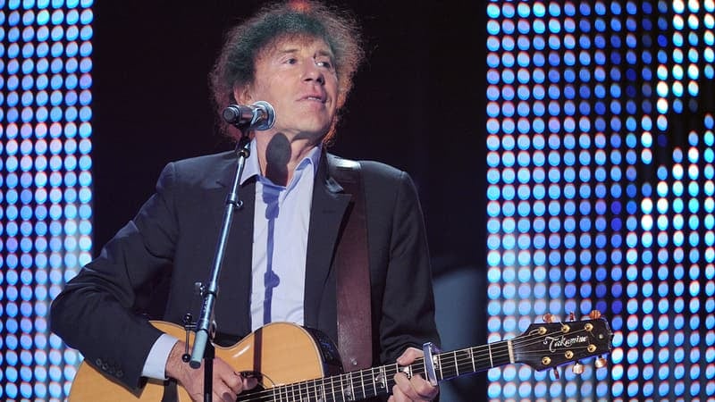 "Ça me flatte": Alain Souchon et ses fils réagissent à la reprise de "Foule sentimentale" par Gims