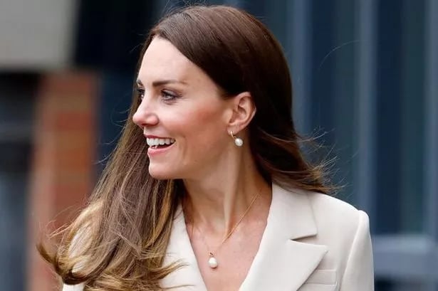 Princess Kate's most elegant pearl necklace hits sale for under £80