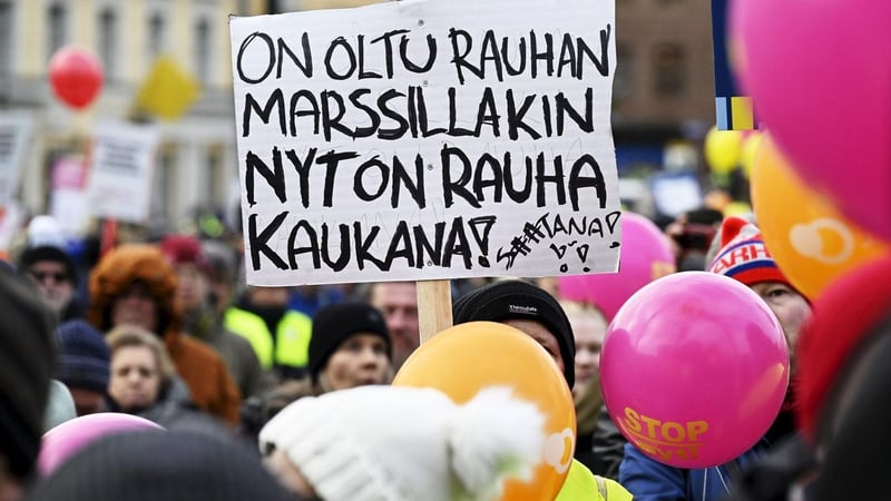 Entre la felicidad y la austeridad: la crisis de la deuda empuja a Finlandia a grandes recortes en bienestar