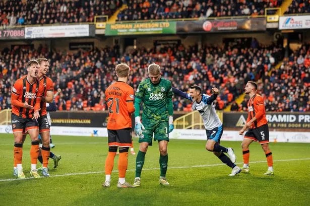 Yevhenii Kucherenko suffers Dundee Utd injury blow as big Jim Goodwin decision taken out of his hands