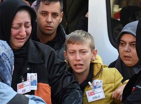 Üç çocuk babası şehit Emre Sayın’a son görev