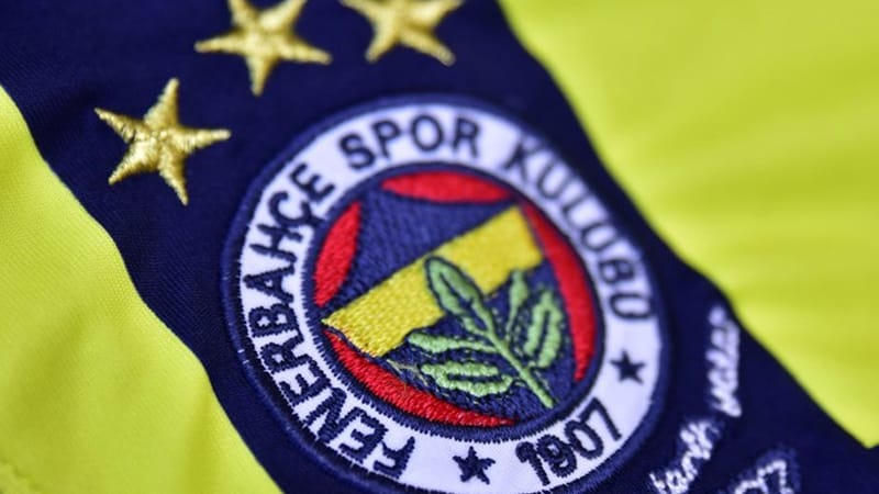 Fenerbahçe yeni orta sahasını Süper Lig'de buldu! Kanarya o futbolcuya kancayı taktı