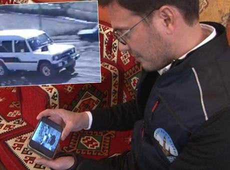 Efsane valinin oğlu 45 yıl sonra babasının aracını bulup satın aldı