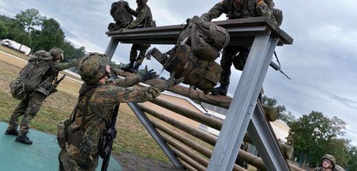 Wehrdienst: Zur Musterung in die Karstadt-Filiale - die Pläne von Boris Pistorius