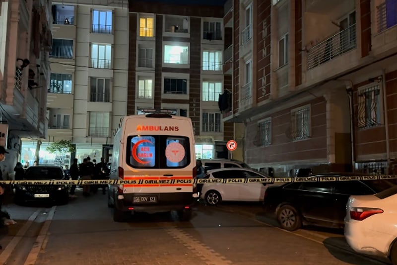 Esenyurt'ta yüksek dozlu ilaçlama iddiasıyla 1’i bebek 7 kişi hastaneye kaldırıldı