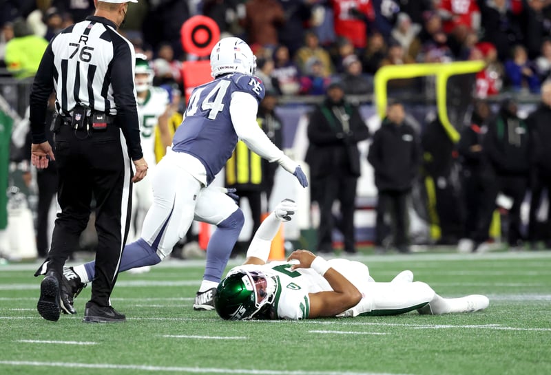 Jets and Aaron Glenn desperately need their own Drake Maye