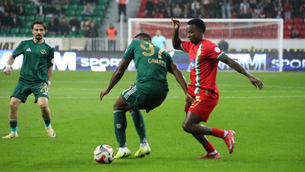 Amed Sportif Faaliyetler, Esenler Erokspor'u 2 golle yendi!