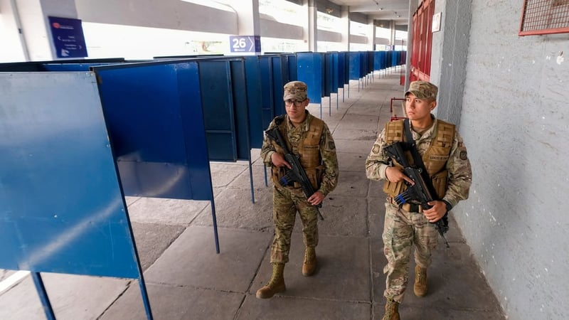 Rechtsruck bei Präsidentenwahl in Chile möglich