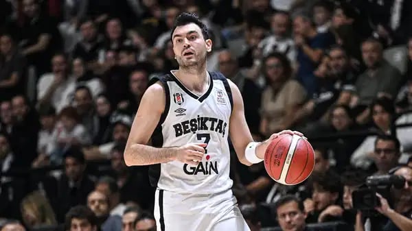 14 sayı geriden gelerek kazandı: Beşiktaş'tan 9'da 9!