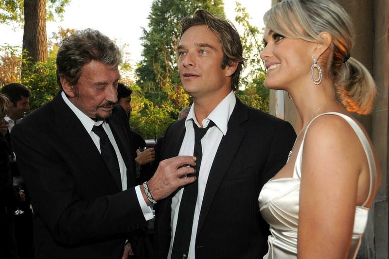 « Je ne m’en remettrai jamais… » : David Hallyday toujours blessé par les adieux manqués à son père