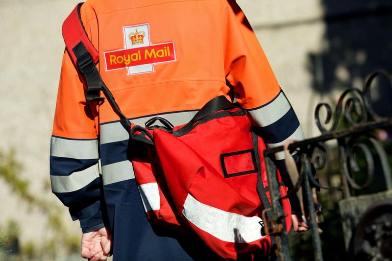 Royal Mail delivery performance weakens ahead of second class post overhaul
