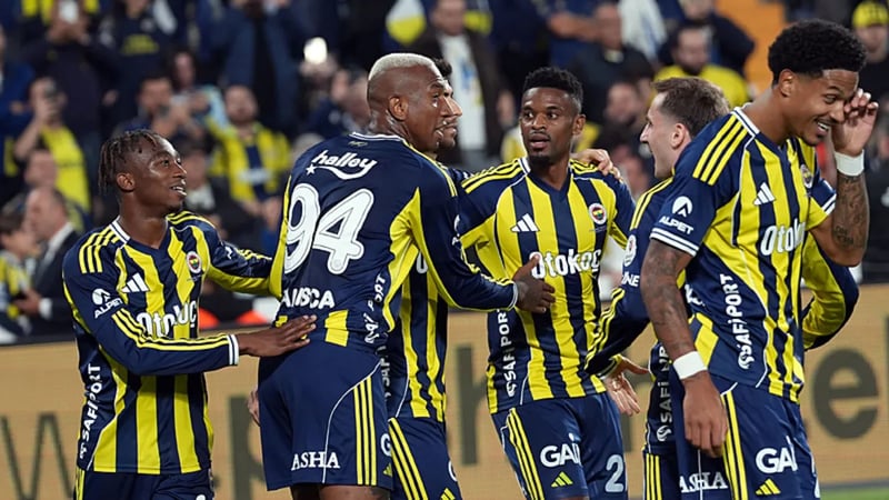 Fenerbahçe'nin kamp kadrosunda 4 eksik