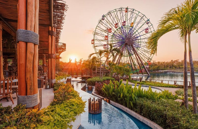 Record-Breaking Luxury Theme Park Announces Opening