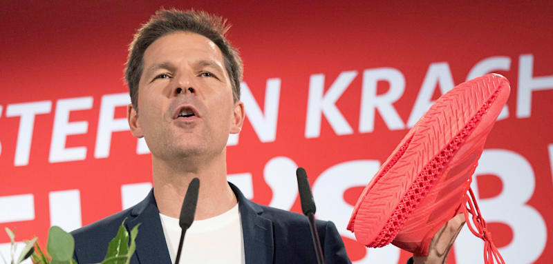 „Kann es besser als Kai Wegner“ – Steffen Krach führt Berliner SPD in den Wahlkampf
