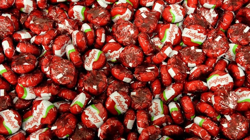 "Un défi technique et industriel majeur": après 5 ans de recherches, Babybel fait peau neuve et se convertit à l'emballage en papier recyclable