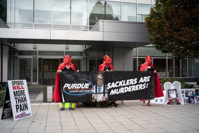 Purdue Pharma’s $7B opioid bankruptcy deal to settle thousands of lawsuits gets green light