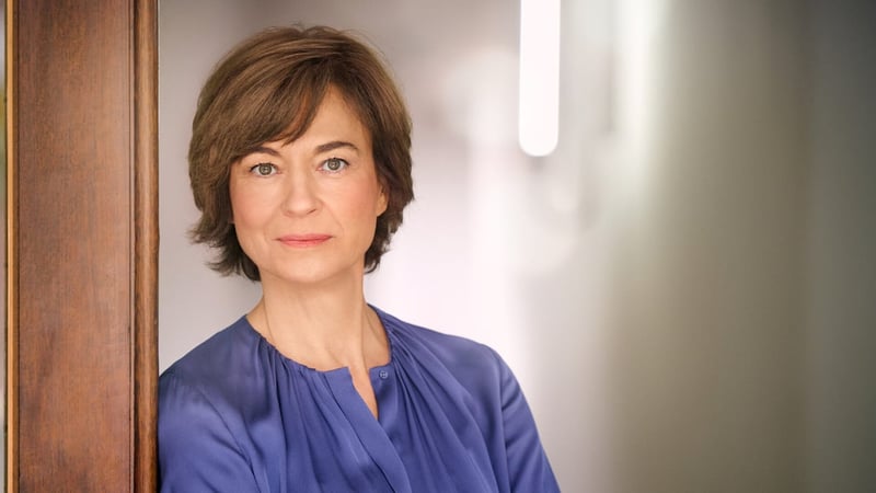 Gäste und Themen am 13.11.25 - Wer diskutiert heute Abend bei „Maybrit Illner“?