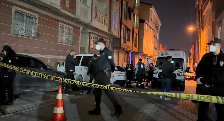 Bir zehirlenme faciası da Esenyurt'ta! 1'i bebek 4 kişi hastaneye kaldırıldı