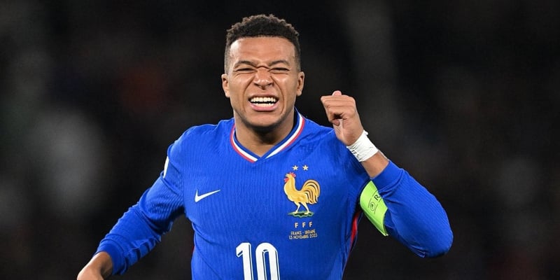 Fransa'da Mbappe şoku! Milli Takım kampından ayrıldı...