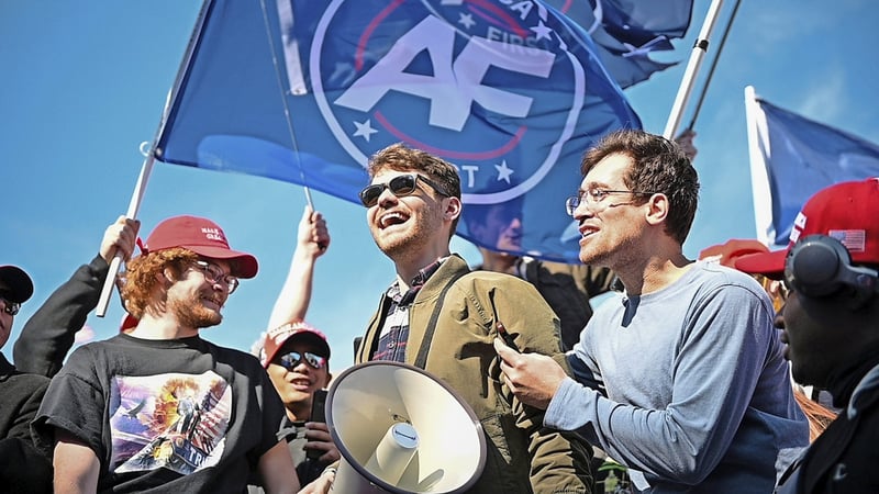 Nick Fuentes schockt MAGA: Das neue Idol der weißen, männlichen Rassisten