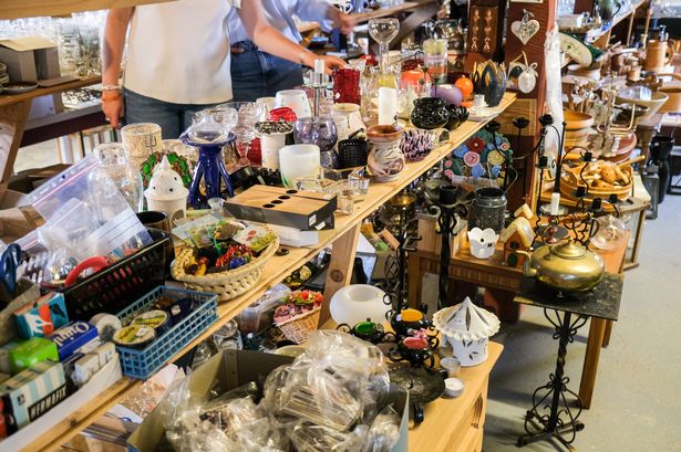 Woman floored after learning true value of her £1.14 rug from charity shop