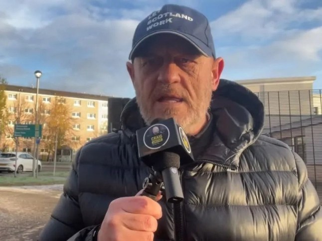 Far-right group to protest migrants’ English class at primary school